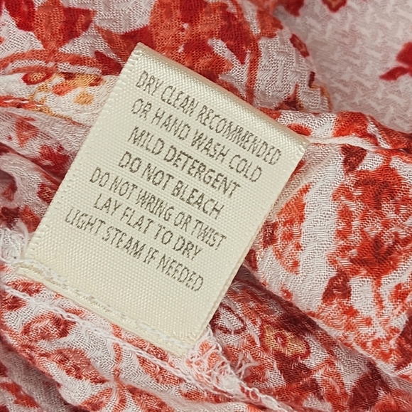 LOVESTITCH Red floral blouse shirt v-neck small short sleeve boho, size S - Picture 9 of 9